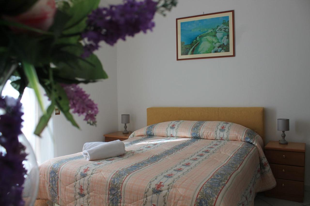 Il Casale Del Golfo Apartment Vico Equense Bagian luar foto