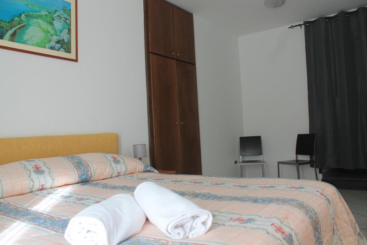 Il Casale Del Golfo Apartment Vico Equense Bagian luar foto